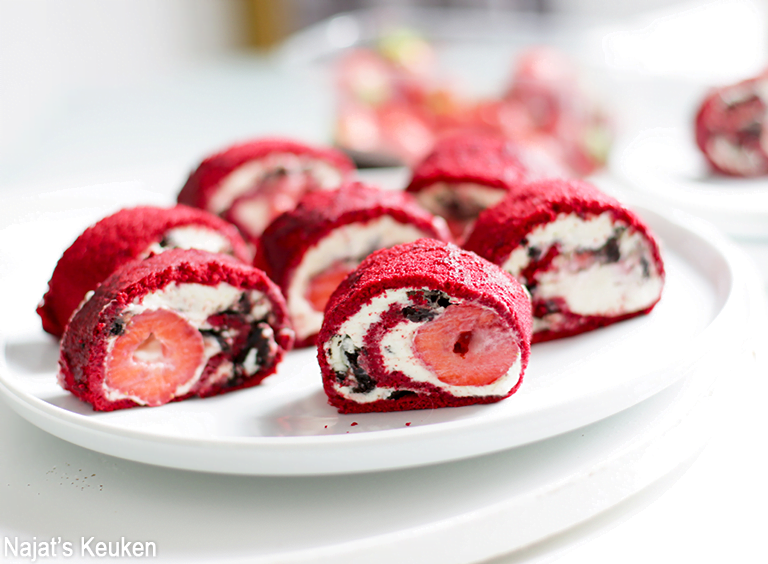 Red Velvet Rolcake