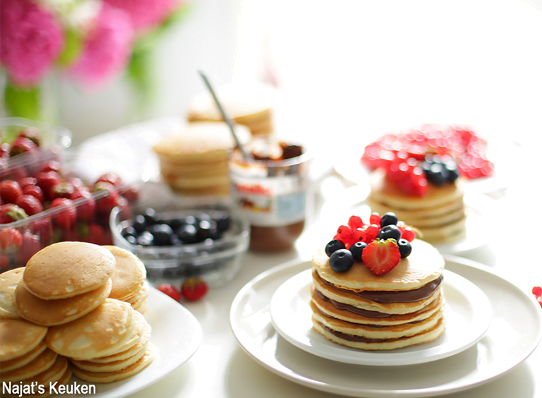 Fluffy American Pancakes