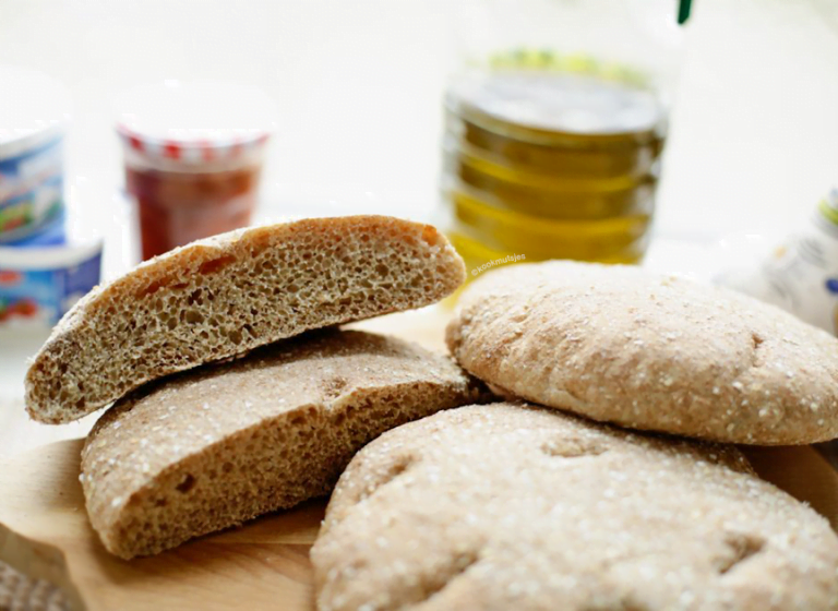 Marokkaans brood uit de oven