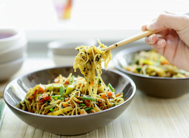 Noedels met groentes uit de wok