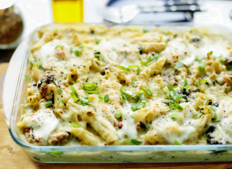 Pasta-spinazieschotel