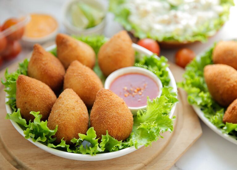 Coxinhas (Braziliaanse kipkroketjes)