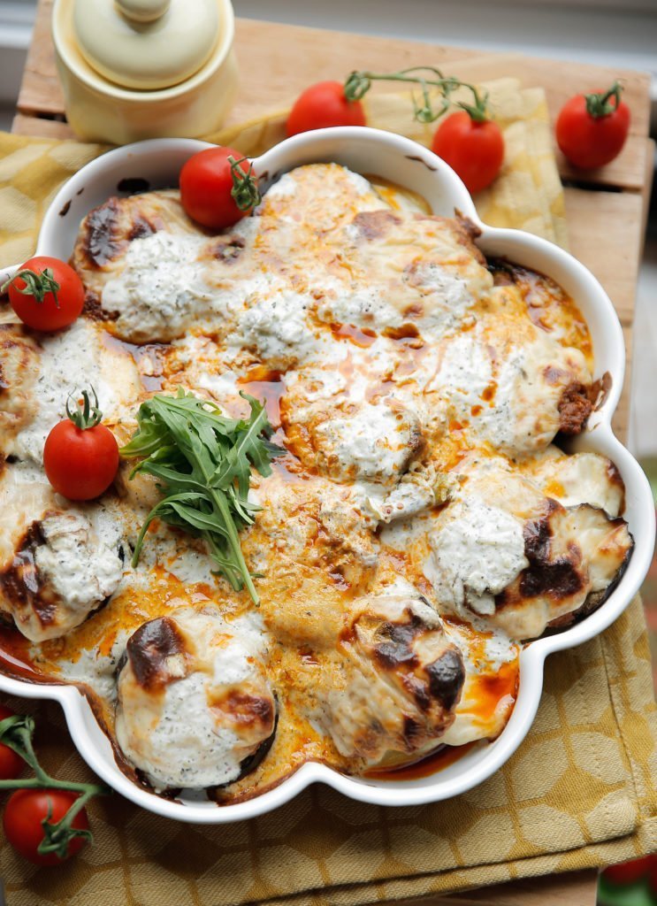 Aardappel-aubergineschotel met gehakt uit de oven eindresultaat