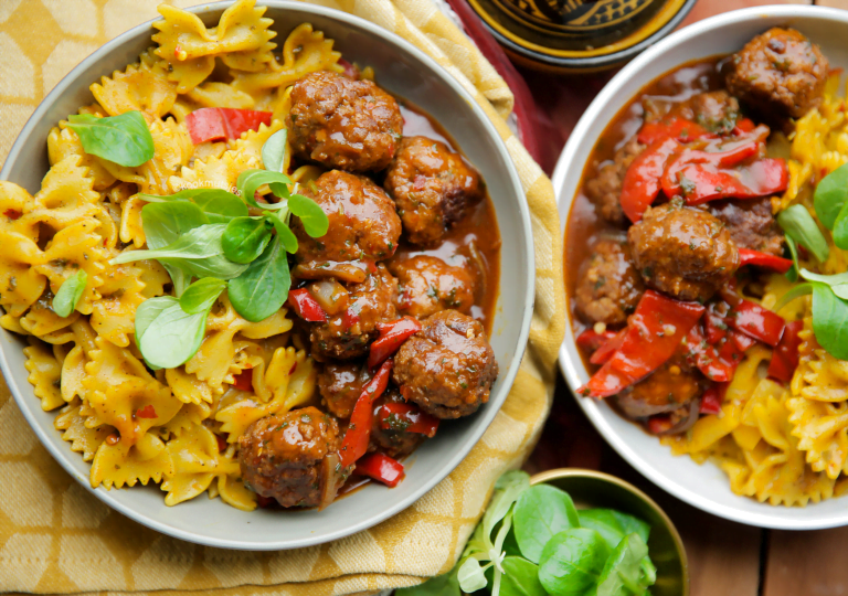 Farfalle met gehaktballen
