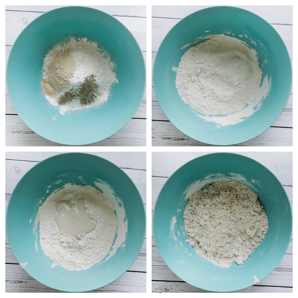 Doe de bloem, knoflookpoeder, uienpoeder, het zout, de suiker en zwarte peper in een kom. Meng goed. Voeg wat van het roomkaasmengsel toe (35 g). Meng tot een kruimelige deeg.