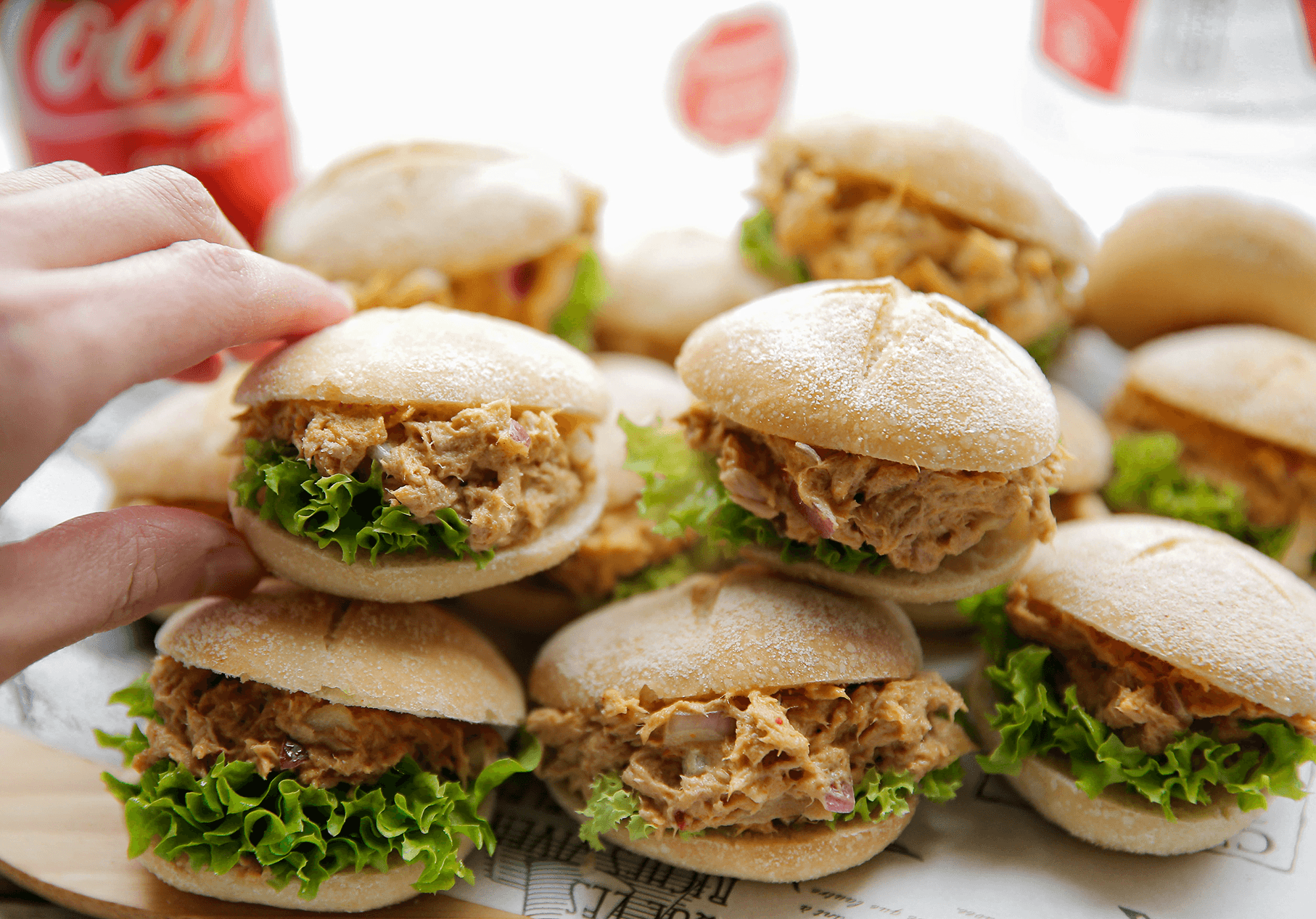 Mini griesmeelbroodjes met tonijn Kookmutsjes