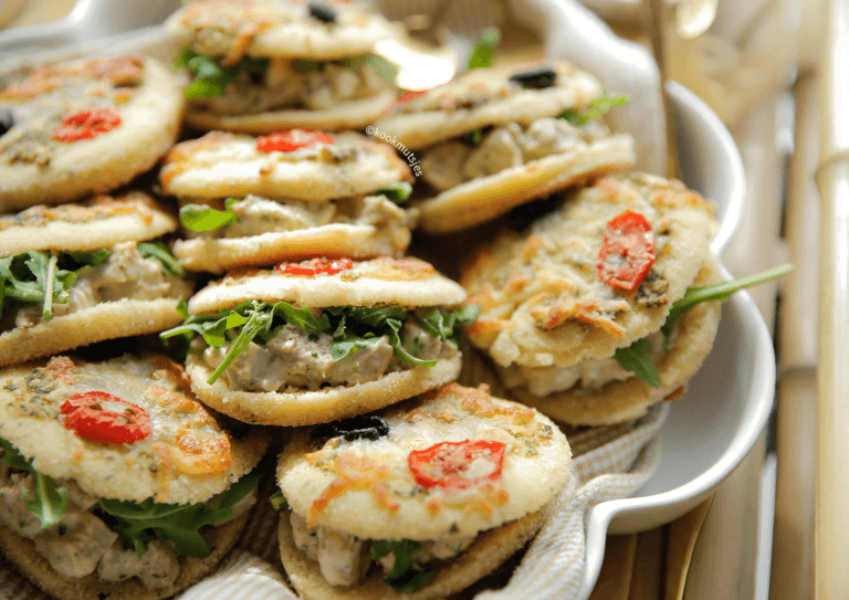 Harcha pestobroodjes met kip