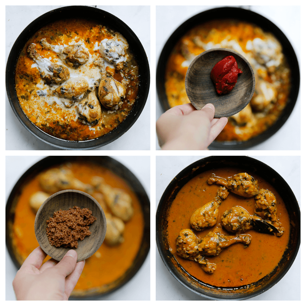 Voeg de kokosmelk, tomatenpuree en donkerbruine basterdsuiker toe. Kook 15 minuten.