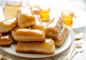 Donuts met custard Kookmutsjes