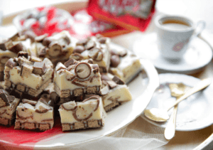 Kitkat fudge van Kookmutsjes