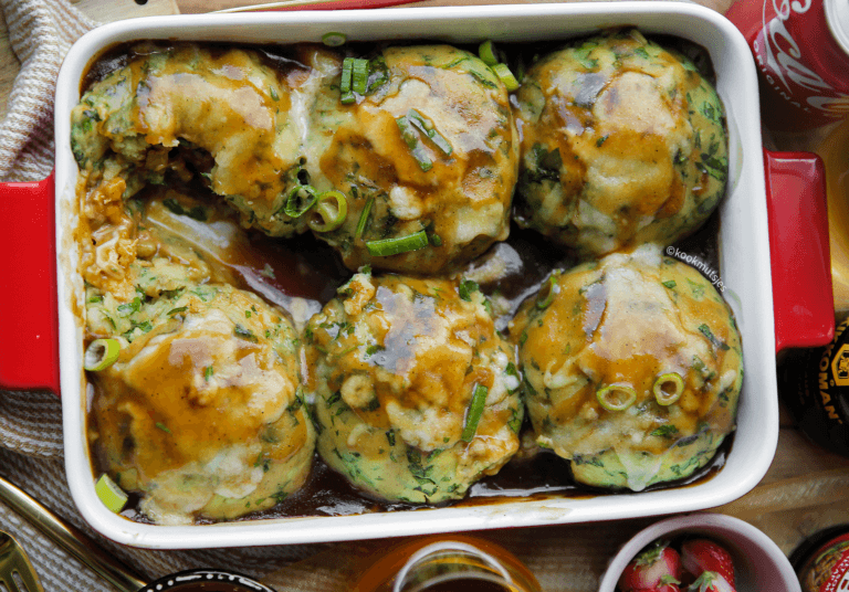 Aardappel-spinaziebollen met kip