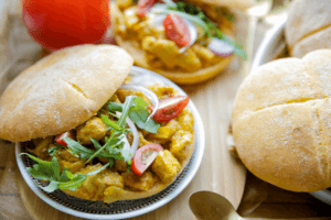 Kip in zoete aardappelsaus Kookmutsjes