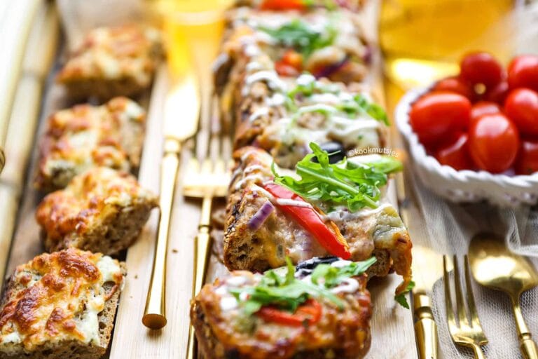 Tuna cheese melt stokbrood