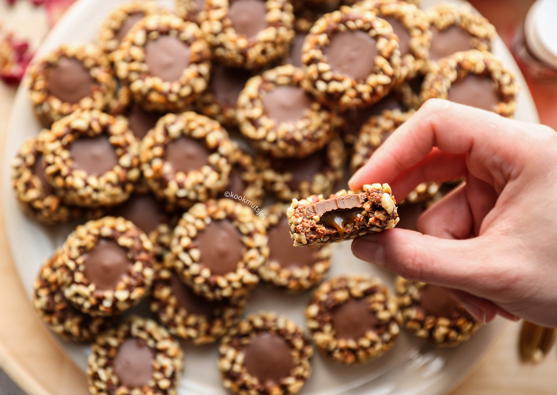 Probleem slijm Helm Chocolade-karamelkoekjes (no bake) | Kookmutsjes