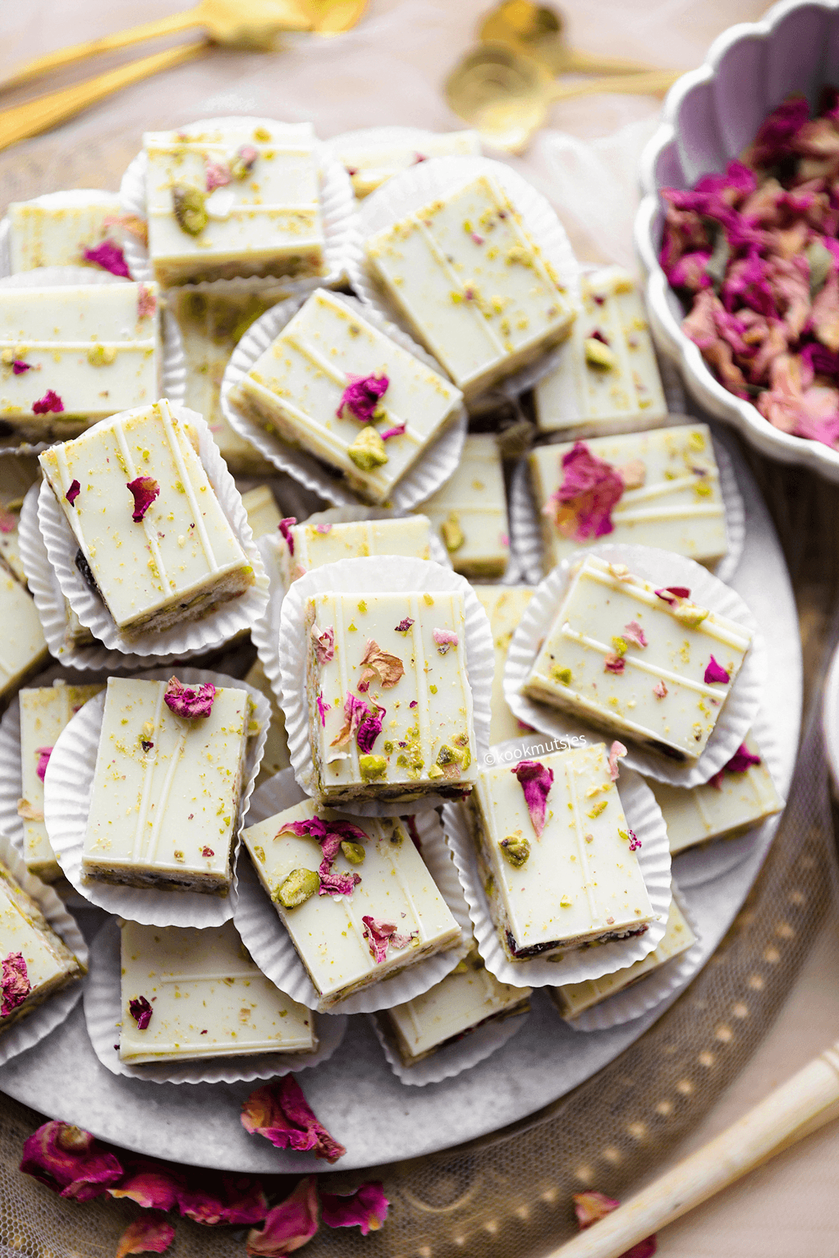 Pistache koekjes (no bake) eindresultaat Kookmutsjes