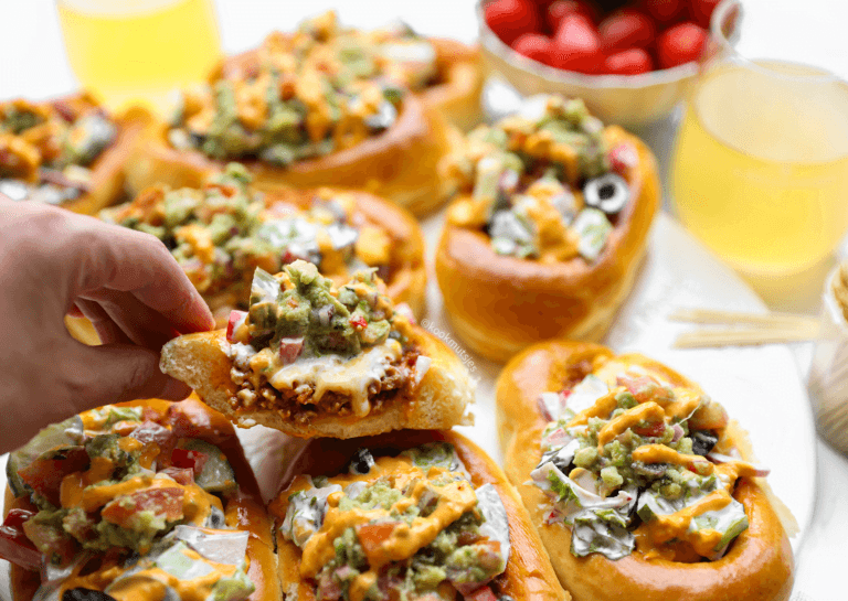 Soft Meat Bread With Guacamole