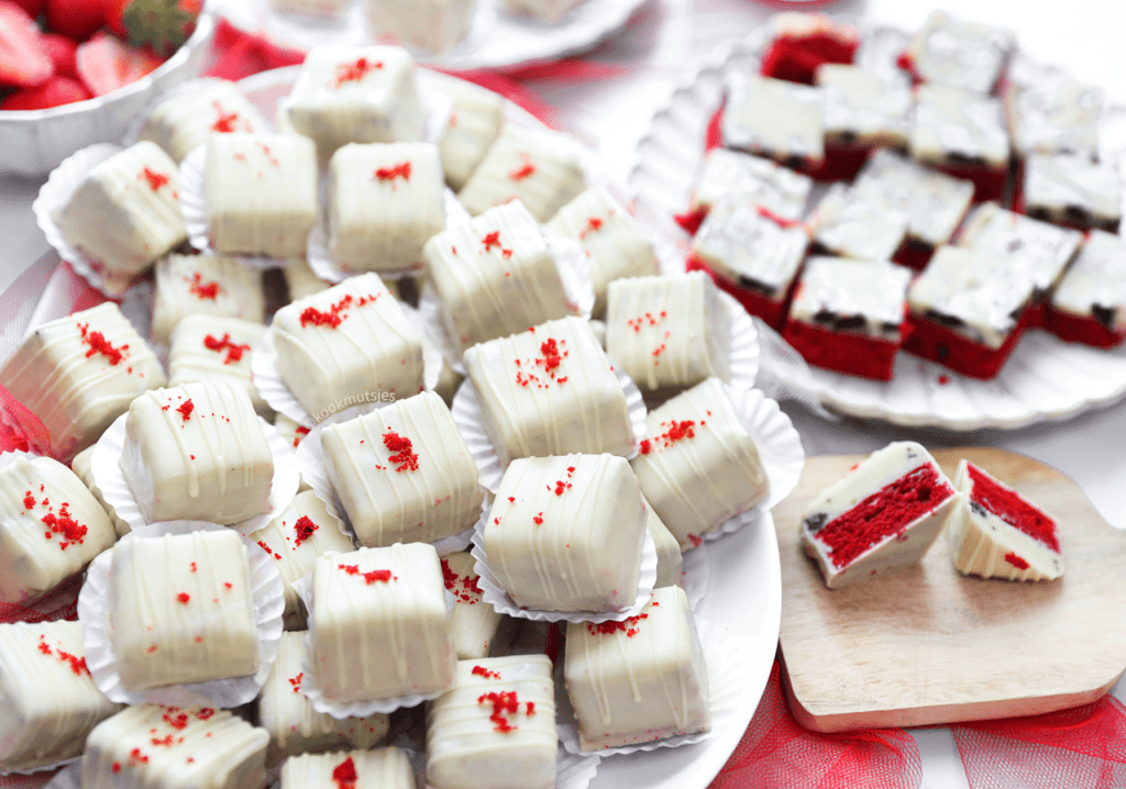 Chocolate Red Velvet Bonbons - Kookmutsjes