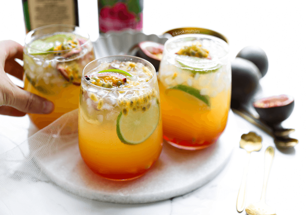 Sparkling Tropical Mocktail - Kookmutsjes