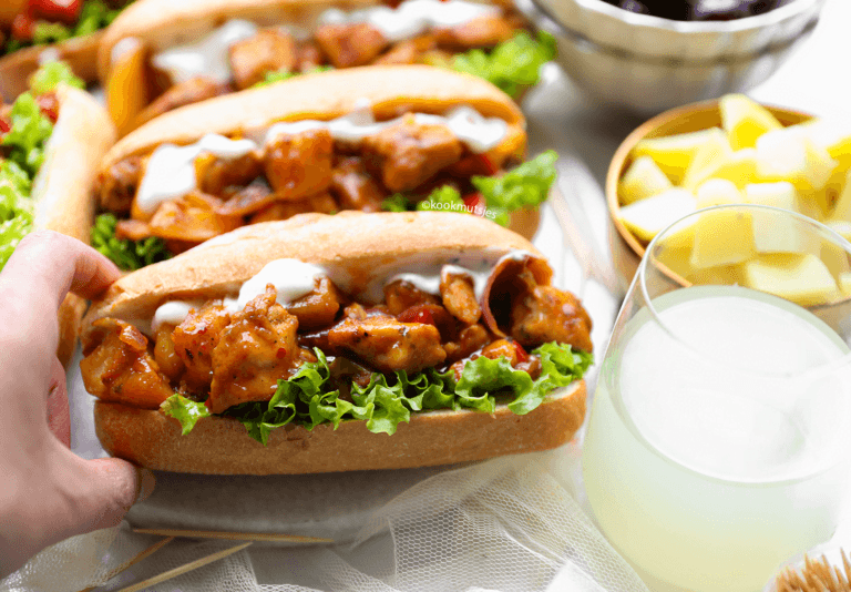 Broodje hete kip met groenten