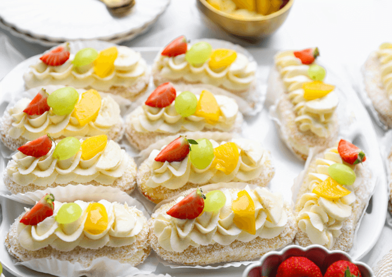Coconut Pastries with Cream
