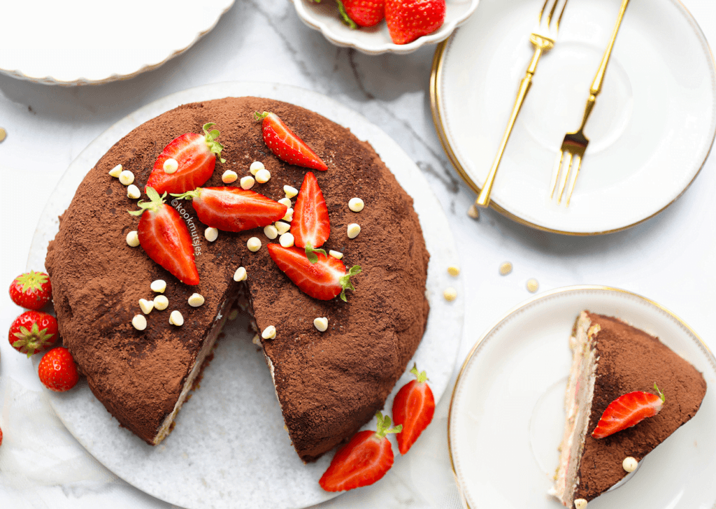 Nutella Strawberries Pie (No Bake) - Kookmutsjes