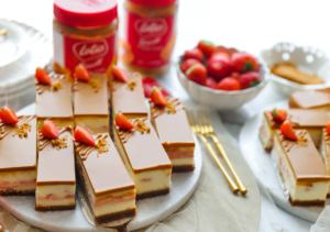 Biscoff Strawberry Cheesecake