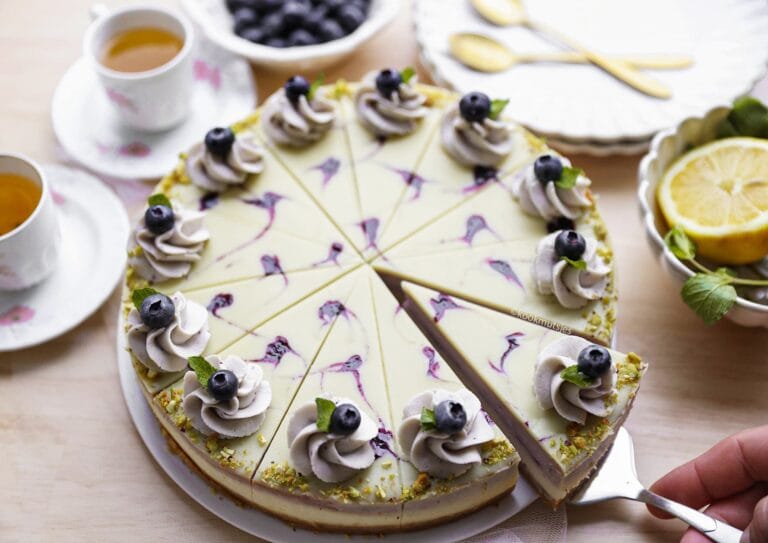 Creamy Blueberry Cheesecake