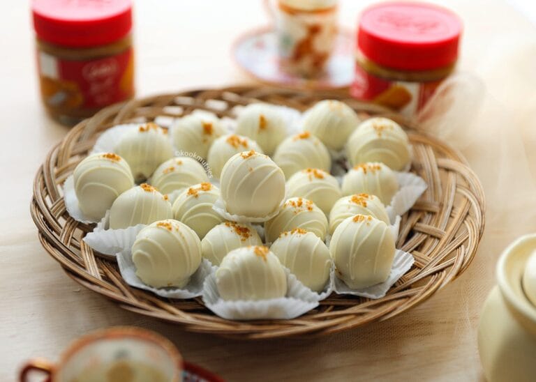 Biscoff Bonbons With White Chocolate