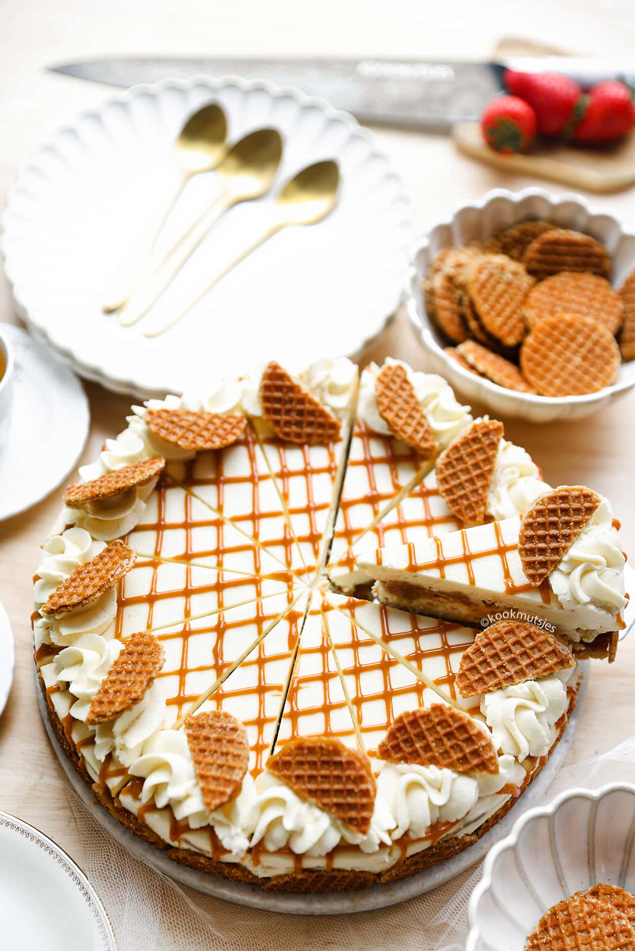 Stroopwafel Cheesecake (No Bake) eindresultaat Kookmutsjes