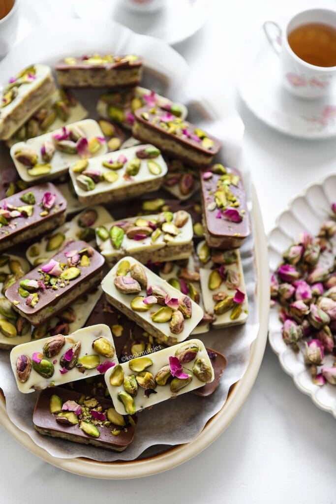 Pistache Walnotenkoekjes (No Bake) eindresultaat Kookmutsjes