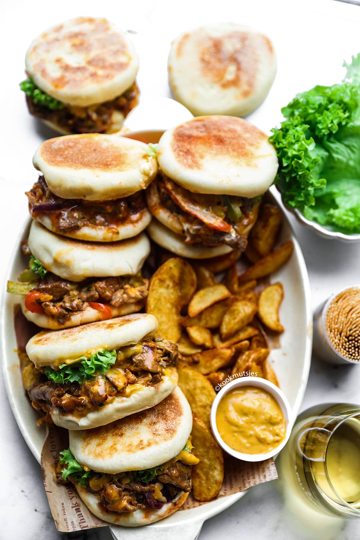 Luchtige Panbroodjes met Biefstuk eindresultaat Kookmutsjes