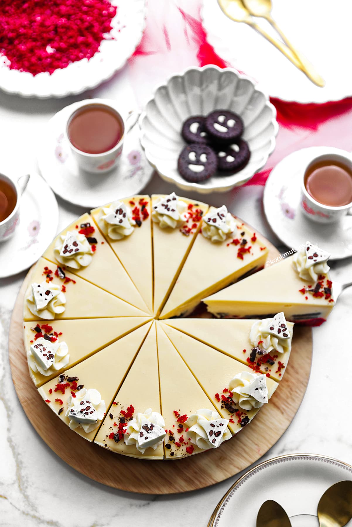 Red velvet Cheesecake eindresultaat Kookmutsjes