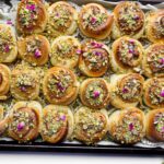 Smeerkaas Swirls met Honing en Pistachenoten Kookmutsjes