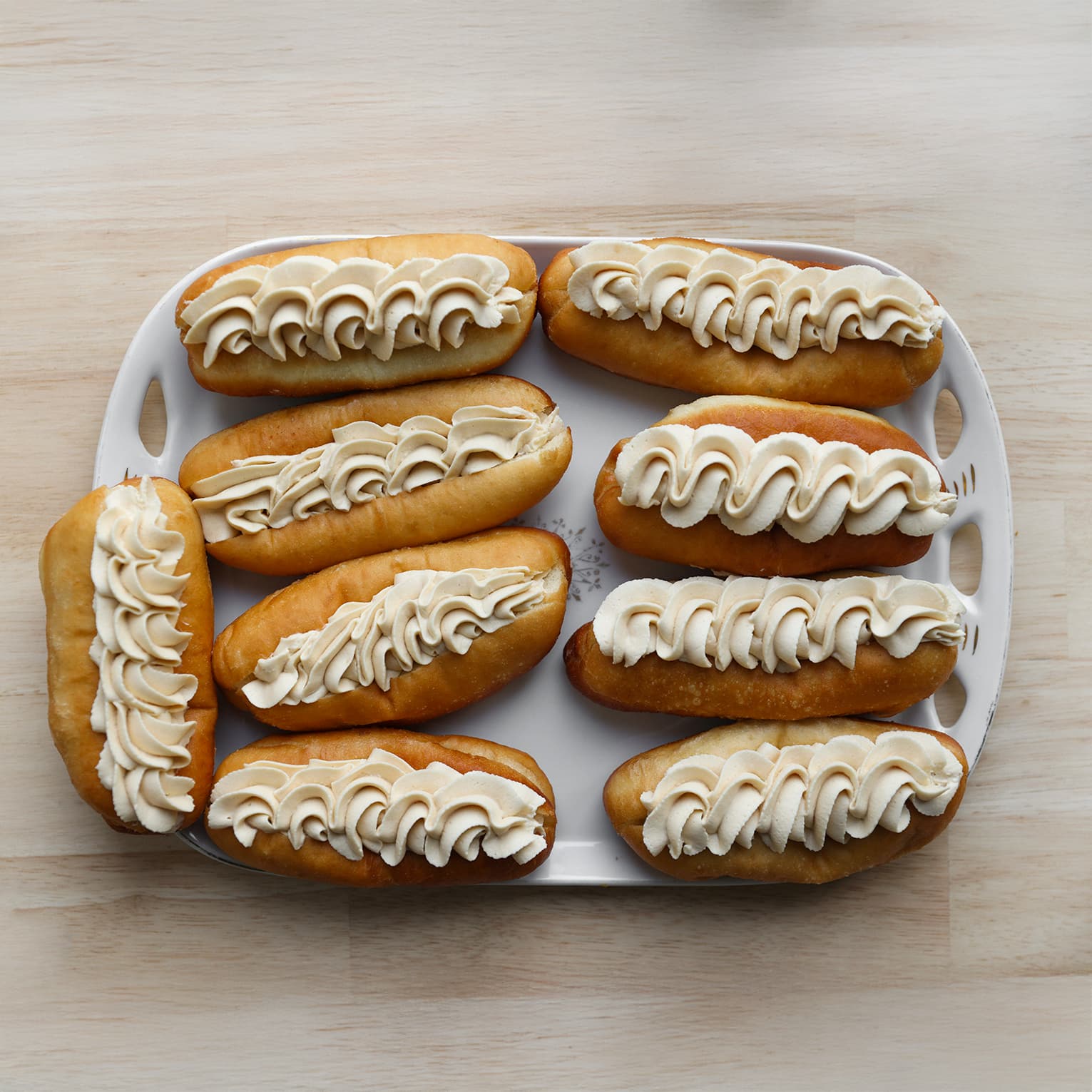 Speculoosdonuts vullen met room