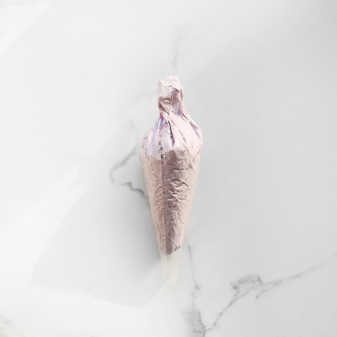 Bosbessenroom in spuitzak