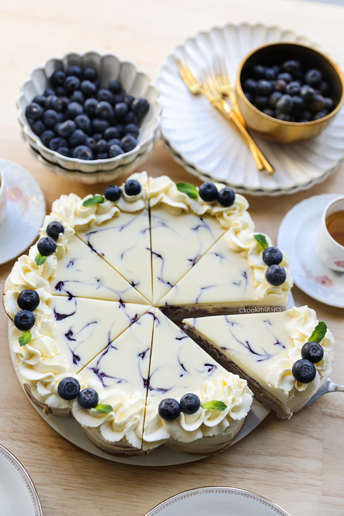 Bosbessentaart No Bake eindresultaat Kookmutsjes