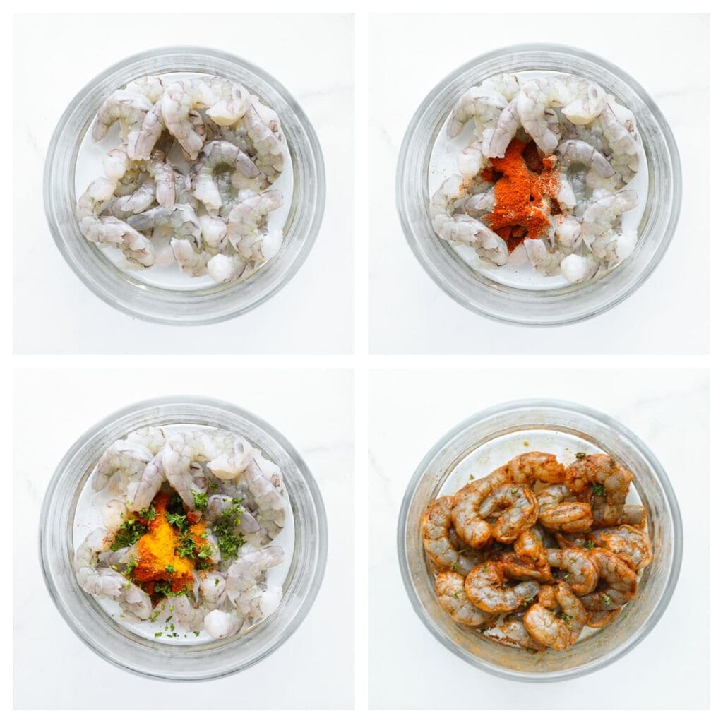 Doe de garnalen in een diepe kom en voeg de cayennepeper, uienpoeder, knoflookpoeder, kurkuma en fijngehakte peterselie toe. Meng goed en zet apart.