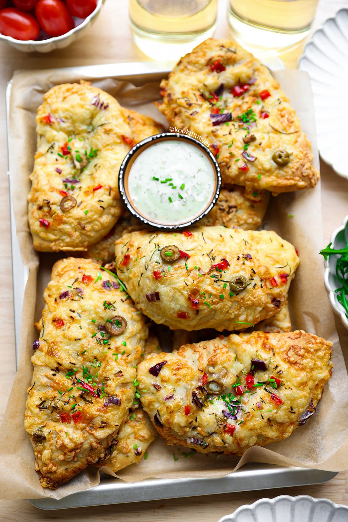 Pizza Gehaktbroodjes eindresultaat Kookmnutsjes