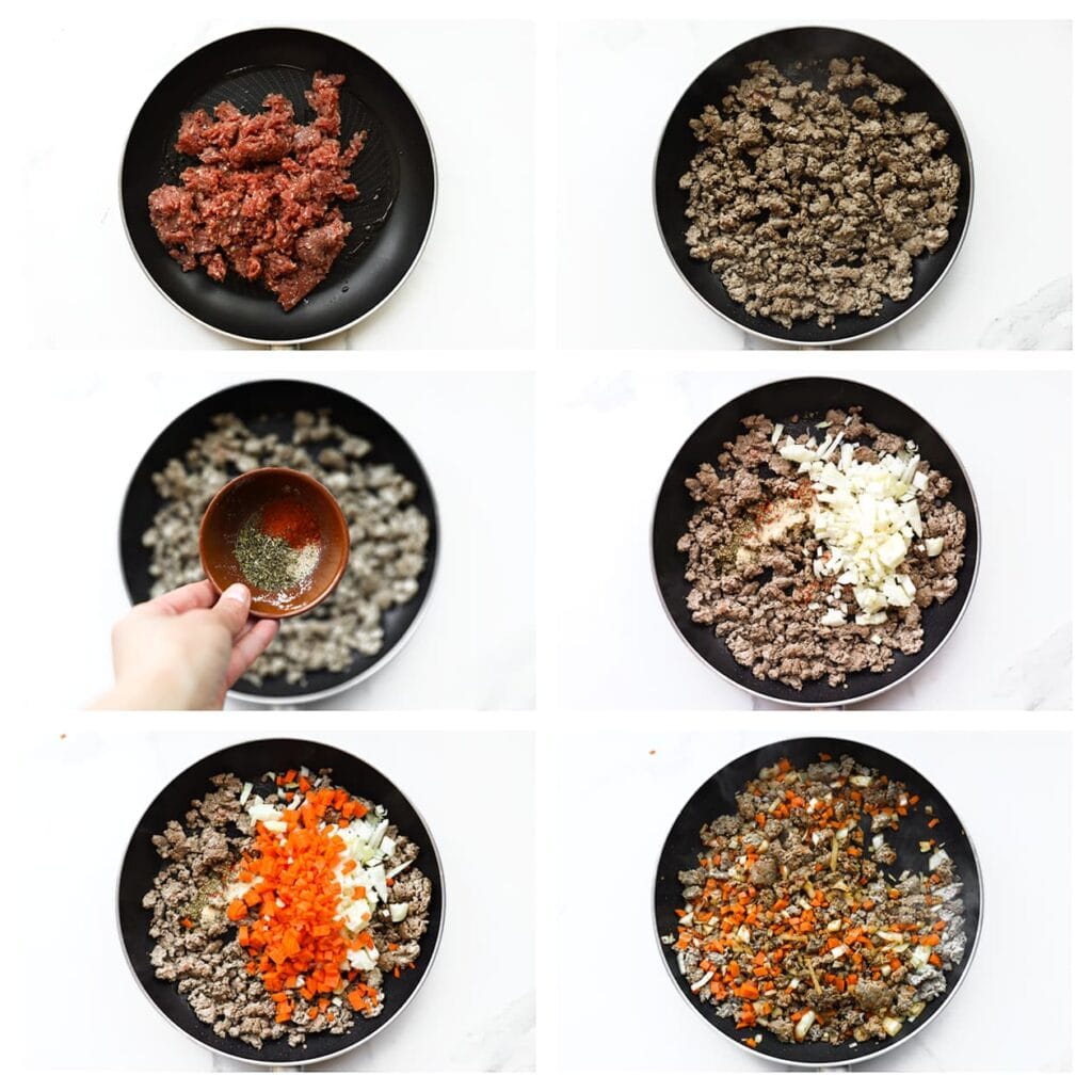 Verhit de olijfolie in een koekenpan op middelhoog vuur. Voeg het gehakt toe en bak 4–5 minuten rul. Voeg de paprikapoeder, cayennepeper, Italiaanse kruiden, knoflookpoeder, gesnipperde ui en fijngehakte wortel toe. Verkruimel het bouillonblokje boven de pan en bak 4 minuten mee.