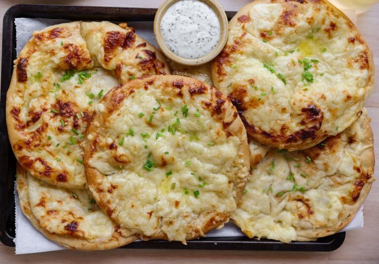 Bread With Cheese and Beef