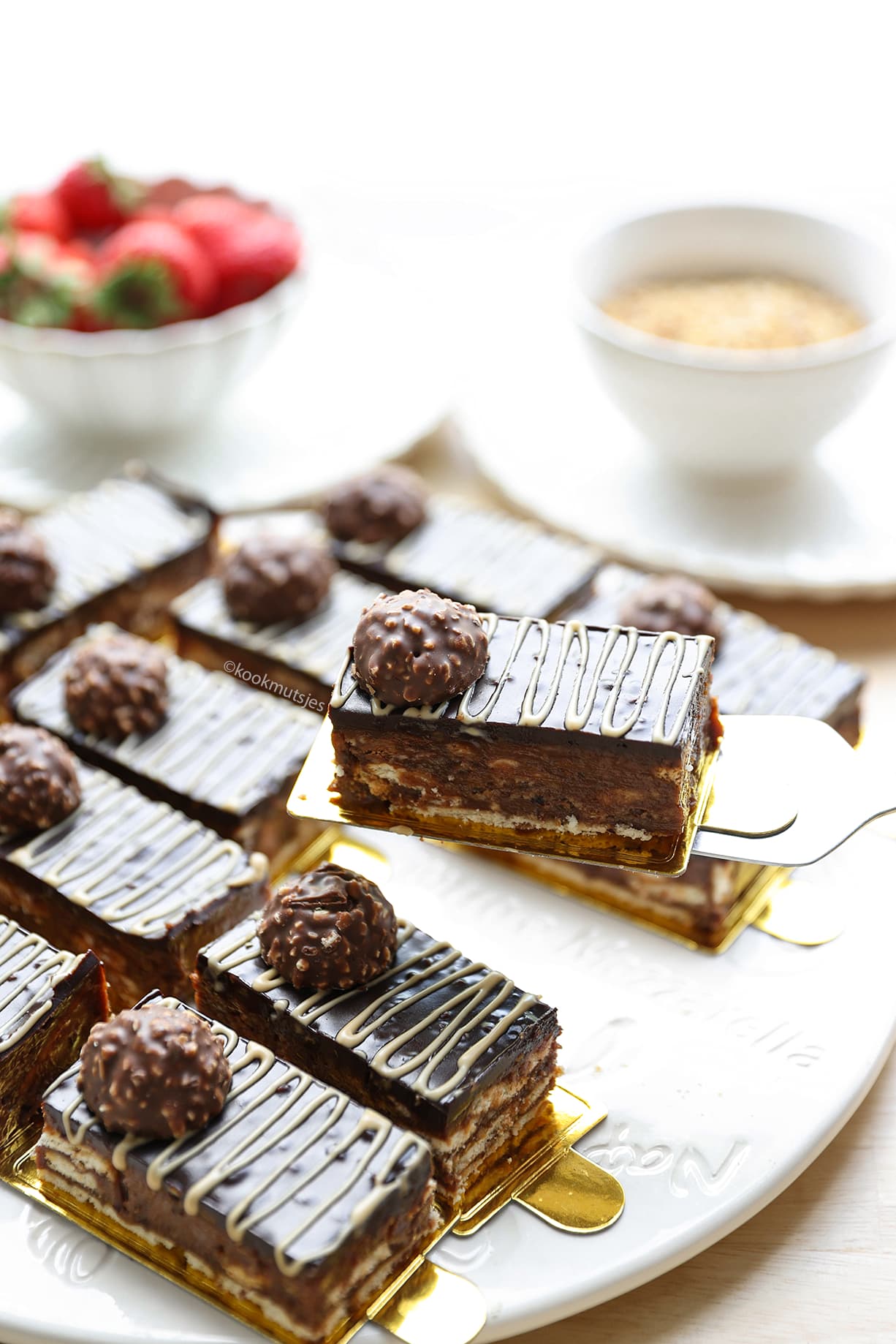 Hazelnoot Gebakjes (No Bake) eindresultaat Kookmutsjes