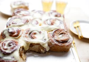 Zachte Cinnamonrolls met Topping Kookmutsjes