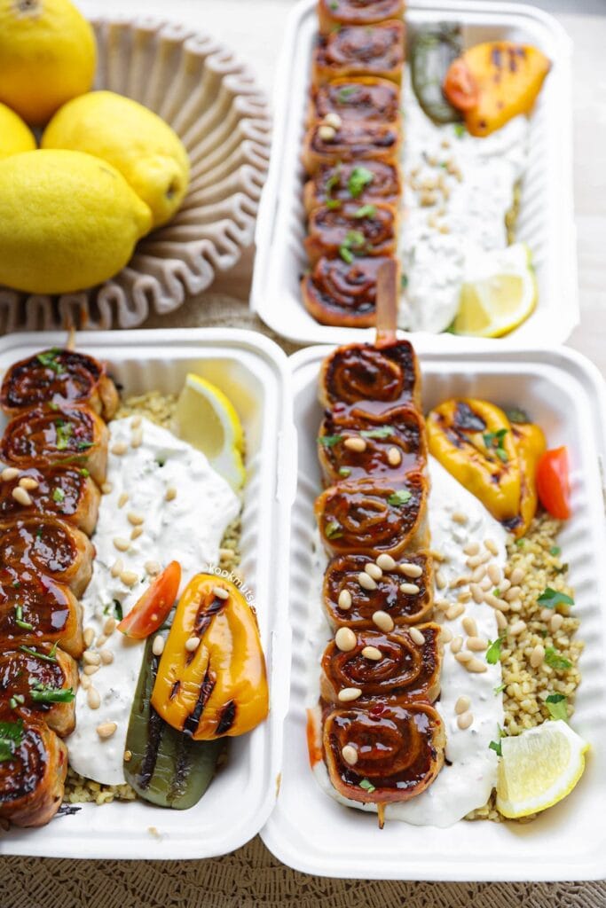 Bulgur met Wrap-Gehaktspiesjes eindresultaat Kookmutsjes