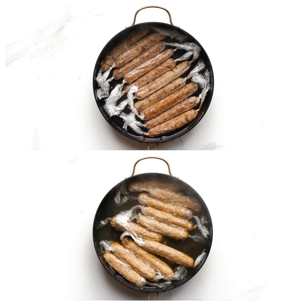 Breng een ruime pan water aan de kook. Leg de frikandellen erin en kook ze 12-20 minuten.