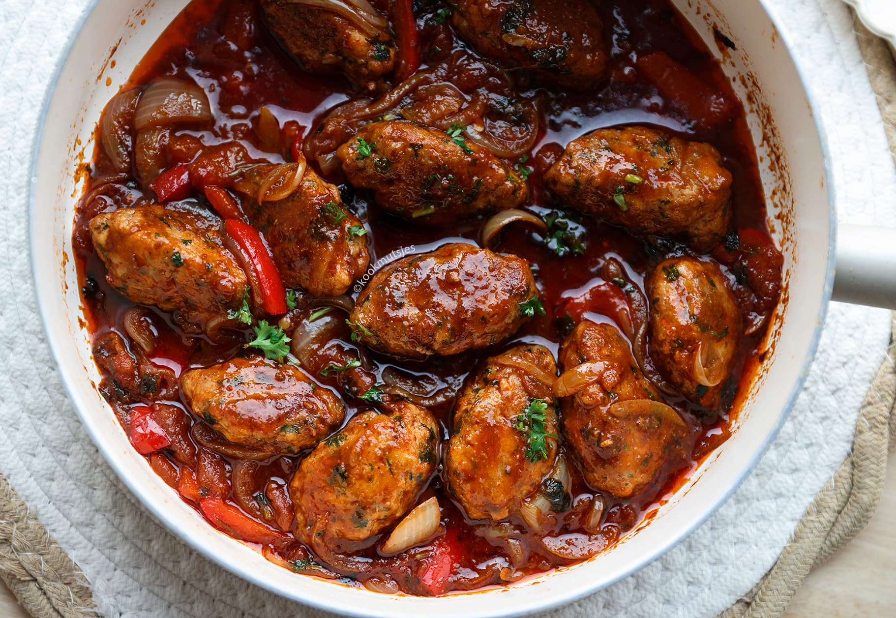 Gehakt in Saus Kookmutsjes