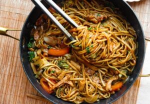 Noedels met Kip en Groenten Kookmutsjes