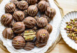 Chocolade Pistachekoekjes Kookmutsjes