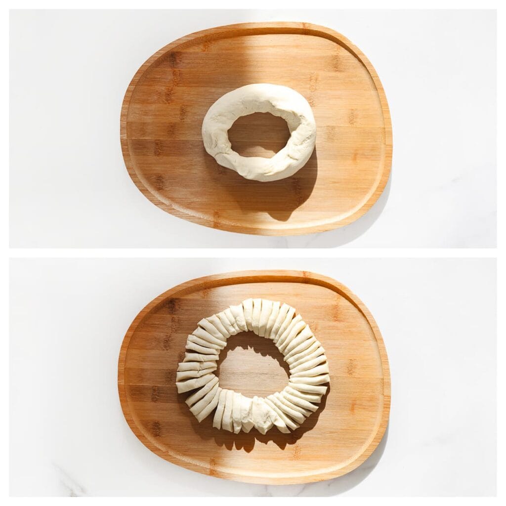 Haal het deeg uit de kom en rol het uit tot een lange rol. Snijd het deeg in stukjes van ongeveer 10 gram per stuk. Je krijgt ongeveer 35 stukjes.