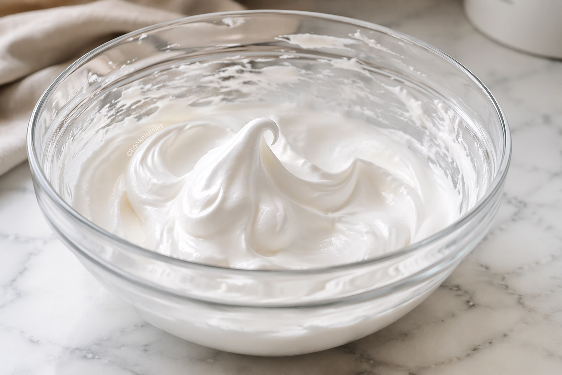 Eiwitten stijf kloppen