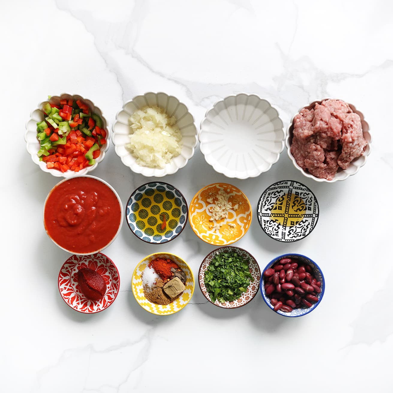 Ingredienten klaar leggen voor de chili con carne met gehakt